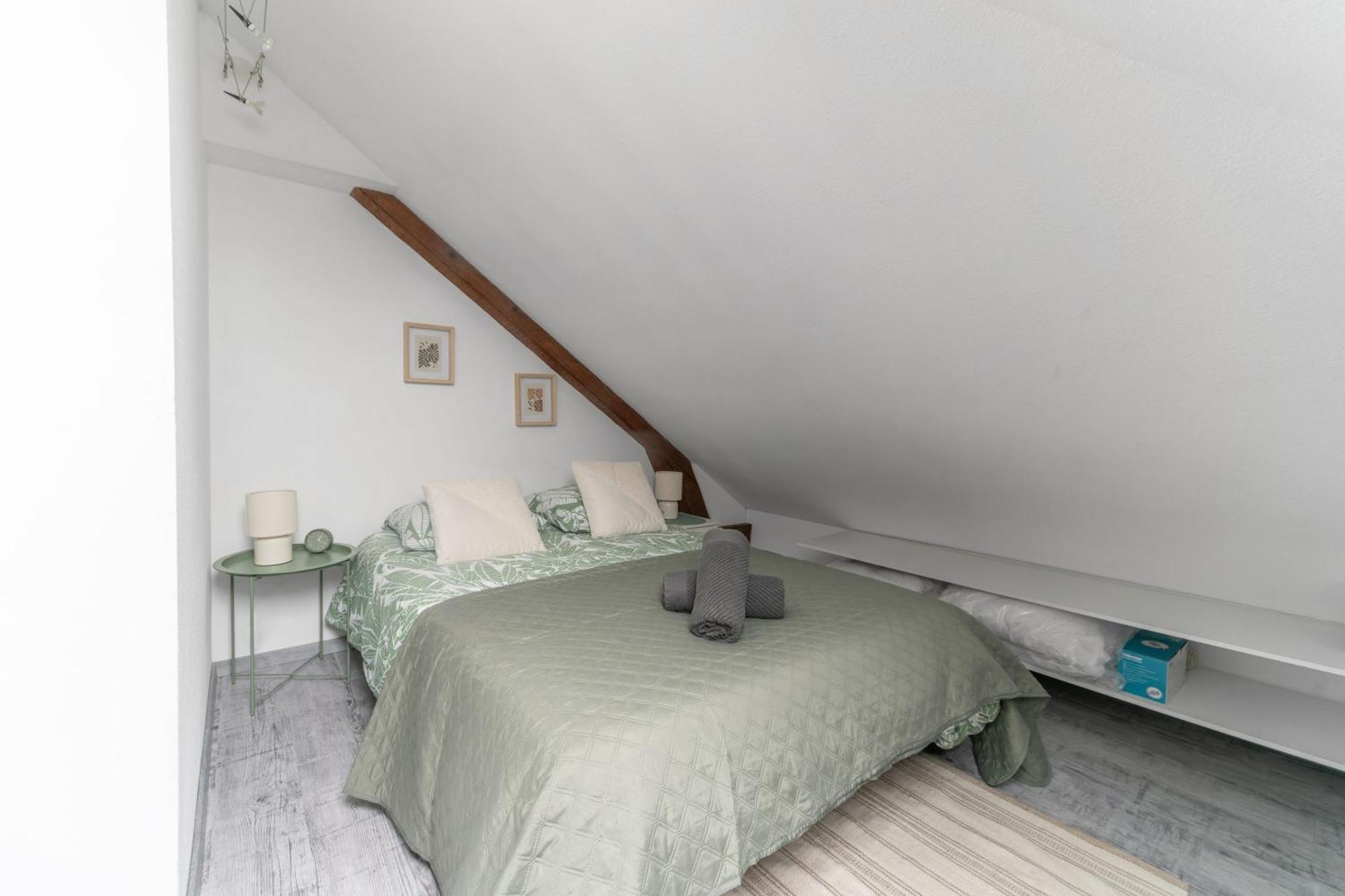 Residence La Provence - Appartements Proches Centre Ville Виши Экстерьер фото