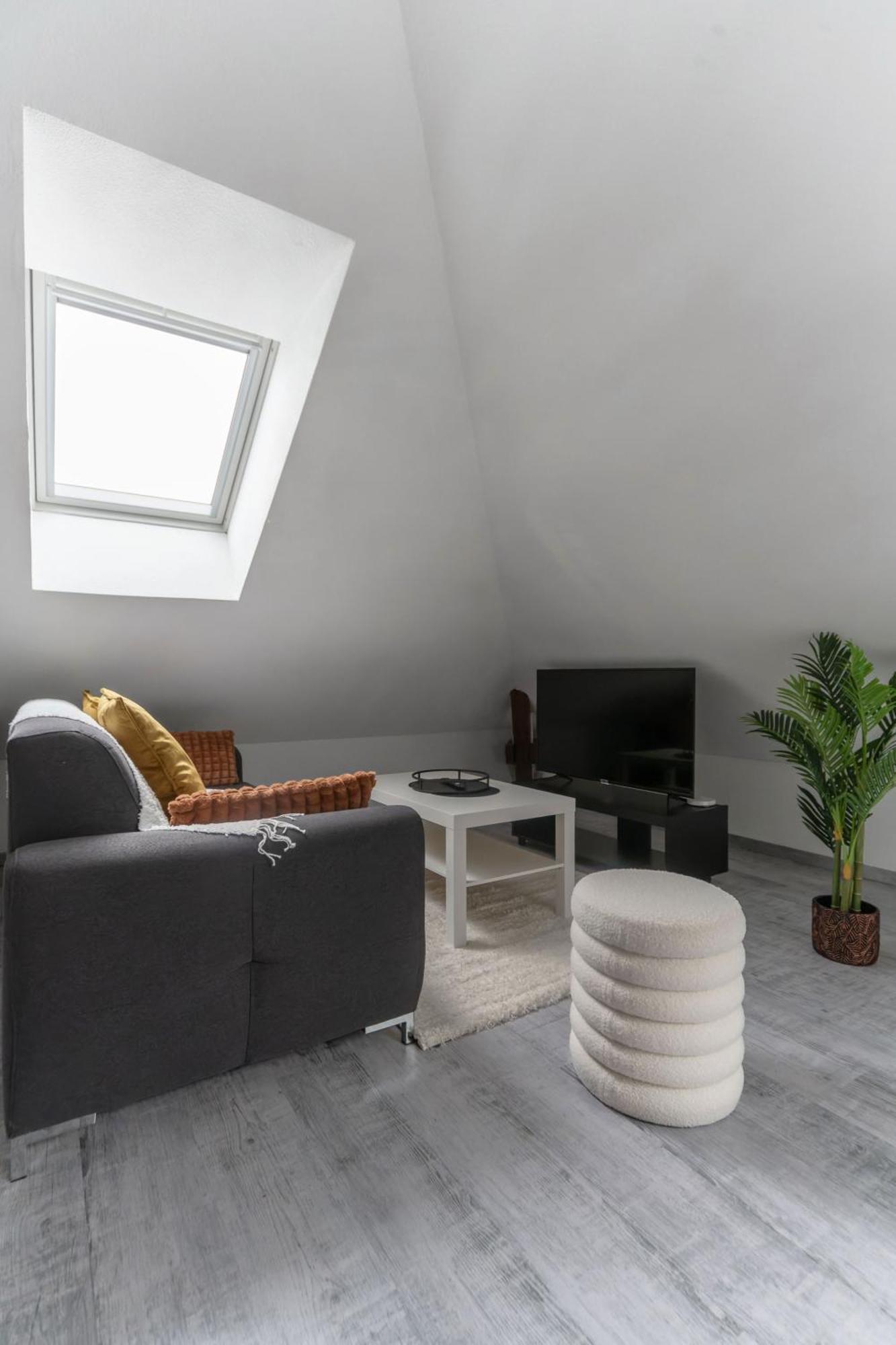 Residence La Provence - Appartements Proches Centre Ville Виши Экстерьер фото