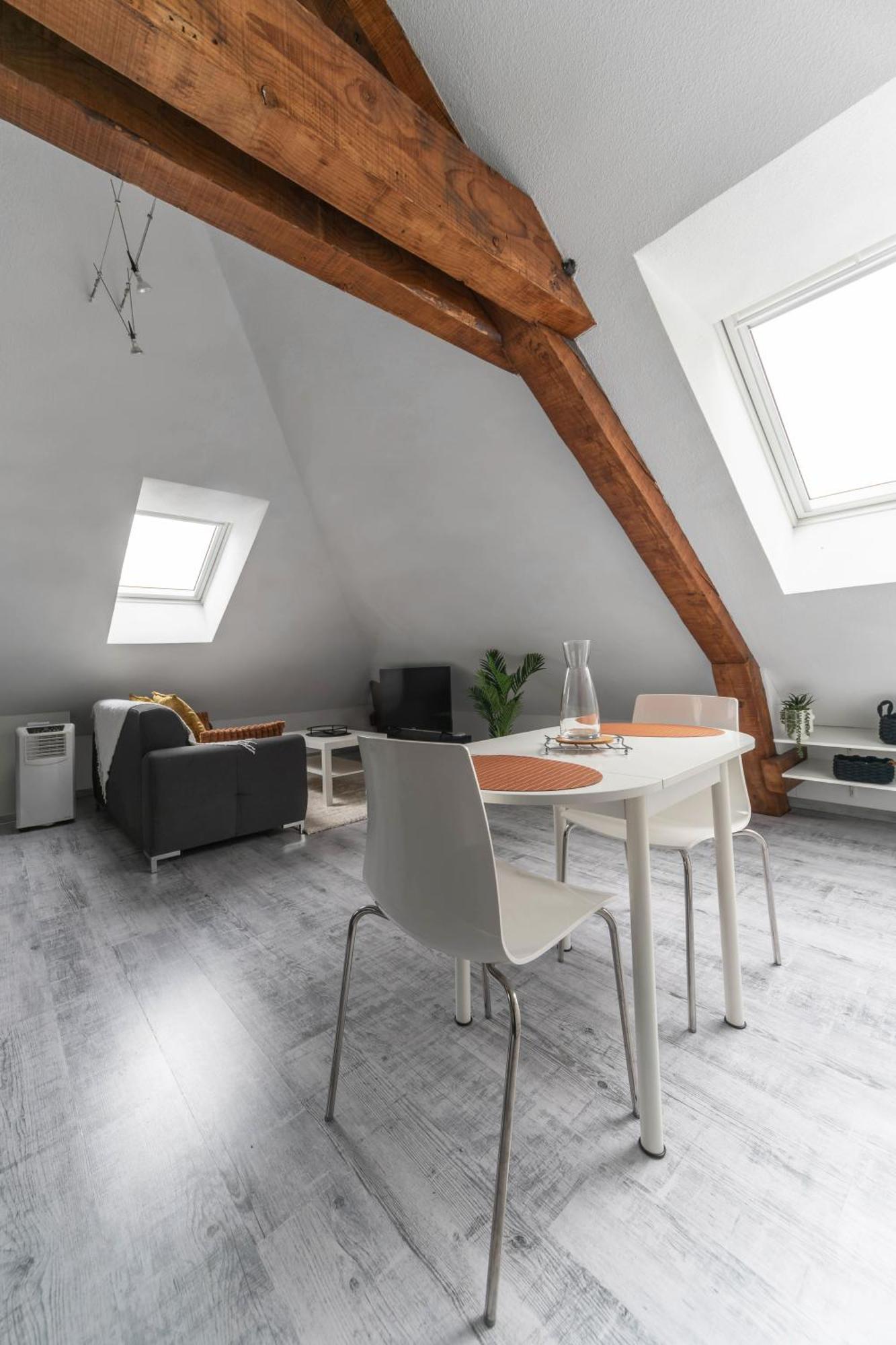 Residence La Provence - Appartements Proches Centre Ville Виши Экстерьер фото